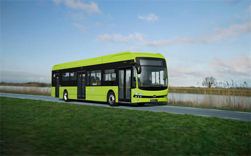 比亚迪首获西班牙公交运营商Arriva客户15台纯电动大巴订单 预计于2023年交付 采用比亚迪自主研发的全新一代磷酸铁锂电池