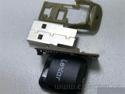 被码友封神的雷克沙豆豆USB3.0 TF读卡器LRWM05U-BNNNC拆解 内部到底什么样？