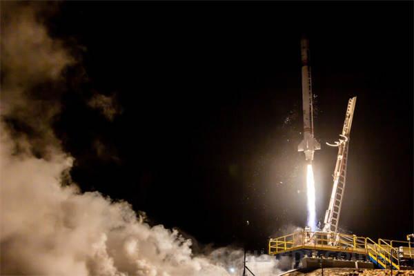 西班牙太空初创企业PLD Space成功发射“缪拉-1”火箭 欧洲私企首次成功发射自研火箭